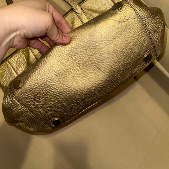 Fossil Metallic Gold Tote Bag - Picture 5 of 7
